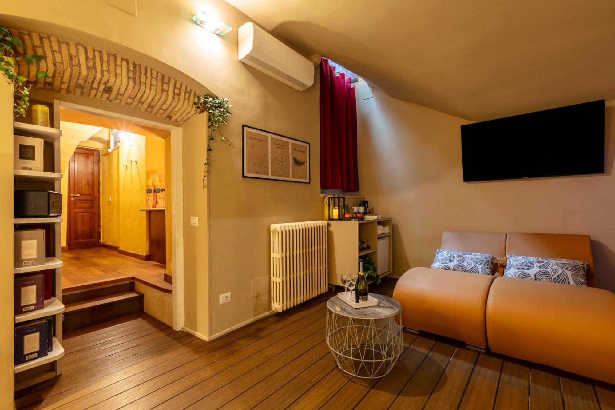 Romac Coronari With Gym, Sauna And Garden 外观 照片