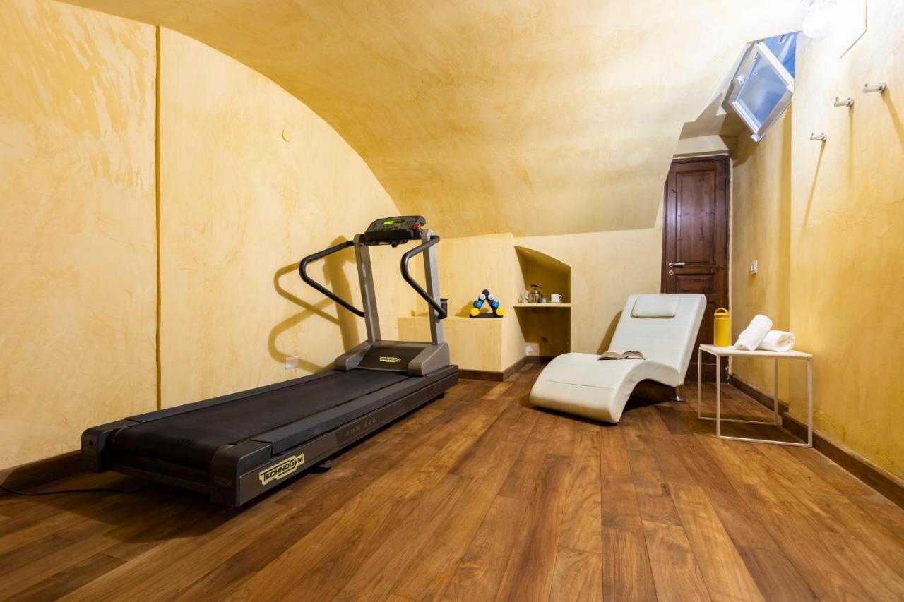 Romac Coronari With Gym, Sauna And Garden 外观 照片